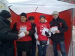 В Ленинском районе коммунисты провели пикет в поддержку Павла Грудинина и Сергея Левченко